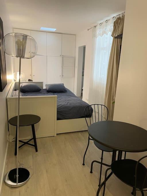 Alesia-Paris Apartment Exterior photo